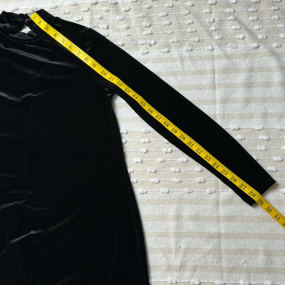 Falls Creek velvet long sleeve turtleneck dress - Picture 8 of 9